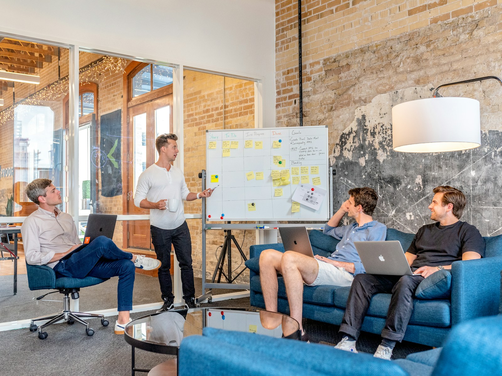 Mastering Personal Branding in the AI Age: What Most Digital Marketers Miss